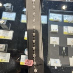 14k Gold REAL LAB DIAMOND bracelet With 4.89 Ctw Diamonds For A Good Price!!