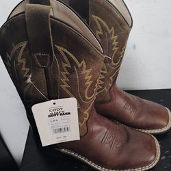 Cody James Authentic Western Boots 