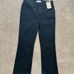 Madewell Black Mid Rise Kick Out Jeans [Size 28]