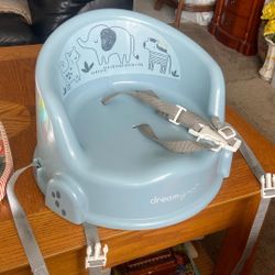 Booster Seat Price 7$. Pick Up. E.  Side. Tacoma 