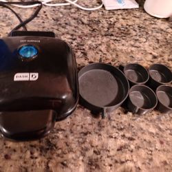 Dash Deluxe Egg Bite Maker