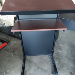 Pedestal 