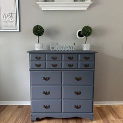 ✨Beautiful Solid Wood Dresser✨POSTING FOR “GRAY IS MY WAY”‼️