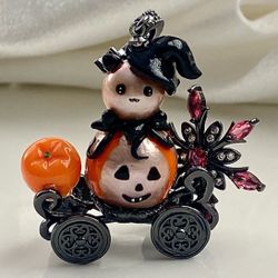 Halloween Collection- Natural  Edison Pearl Pumpkin Cart Pendant