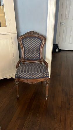 1800s chair