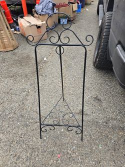 Metal Hanging Plant/Decor Stand