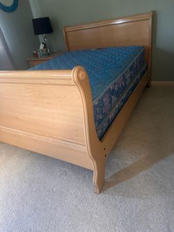 Full size sleigh bed and mattress