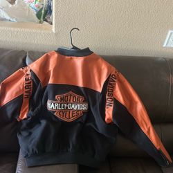 Harley Davidson Jacket Barely Worn/Smoke free Home 