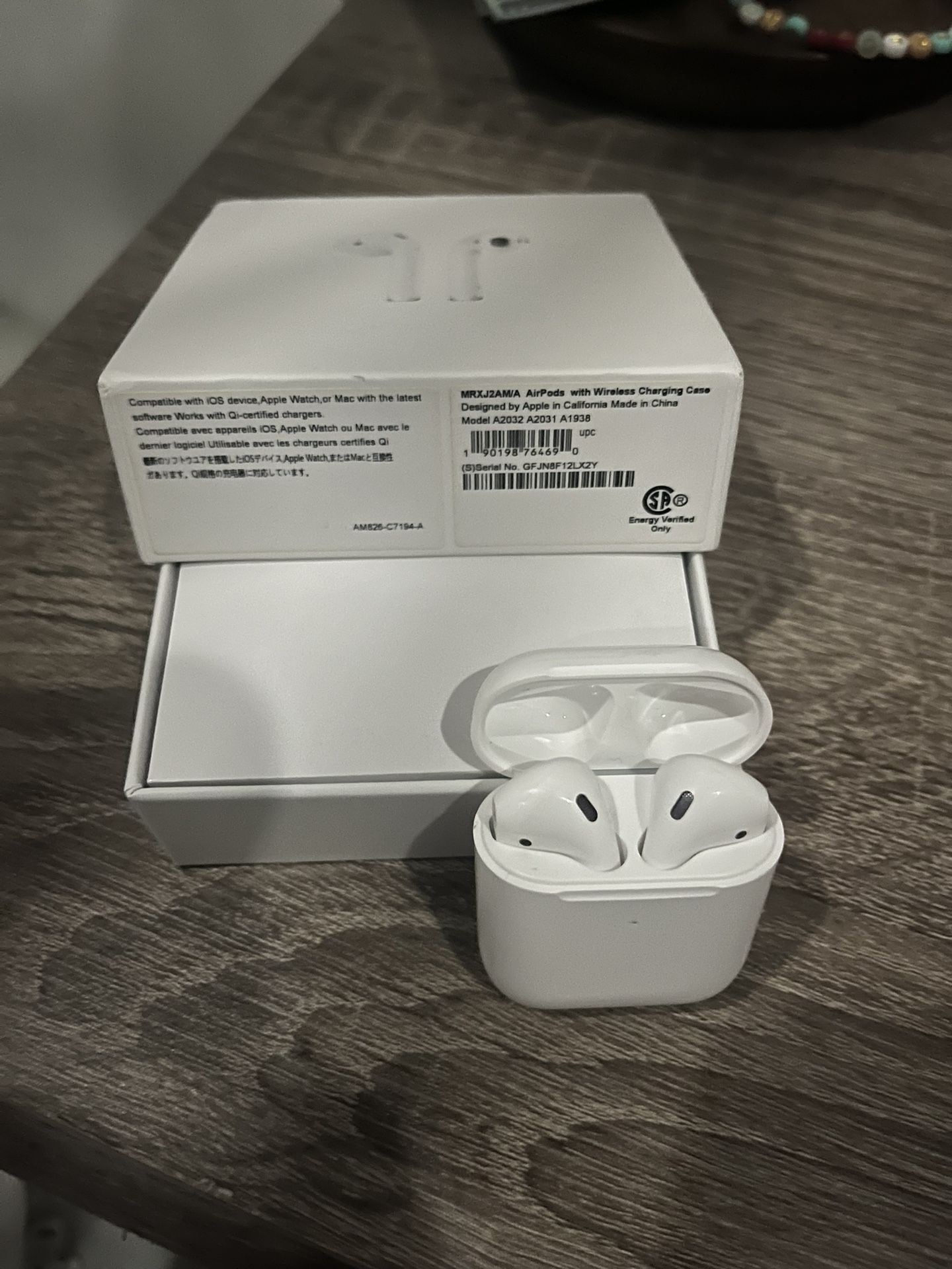 AirPods 