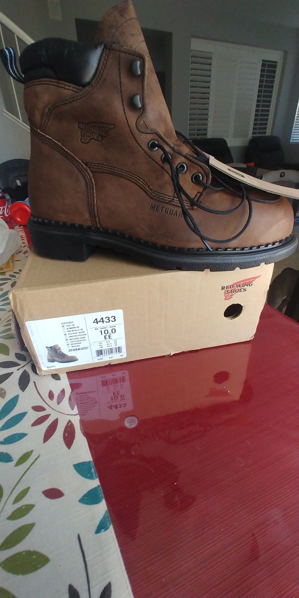 Red wing boot size 10