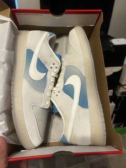 Nike dunk low se LA size 12 DS new