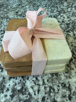 Manchester Coaster Set White Marble & Wood Threshold 4" Square Set of 3