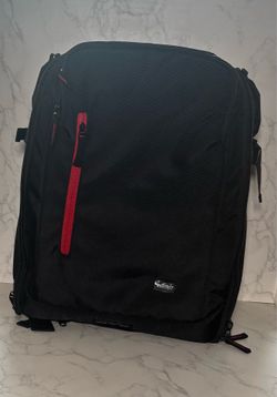 Vivitar DKS-42 Multi-Chamber DSLR Camera Backpack | Black