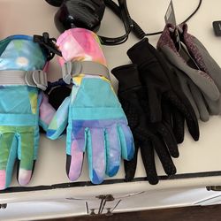 Gloves 