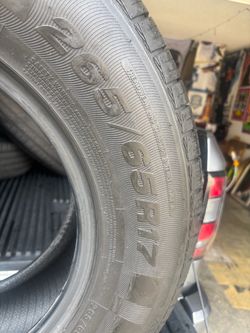 Tires 265/65-17