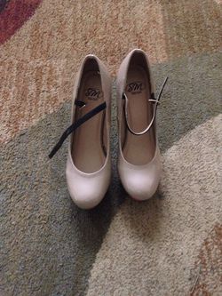 Tan and pink heels size 8