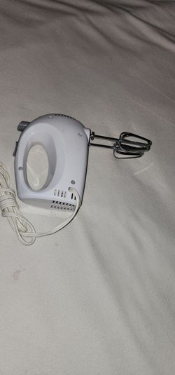 Kitchen hand mixer