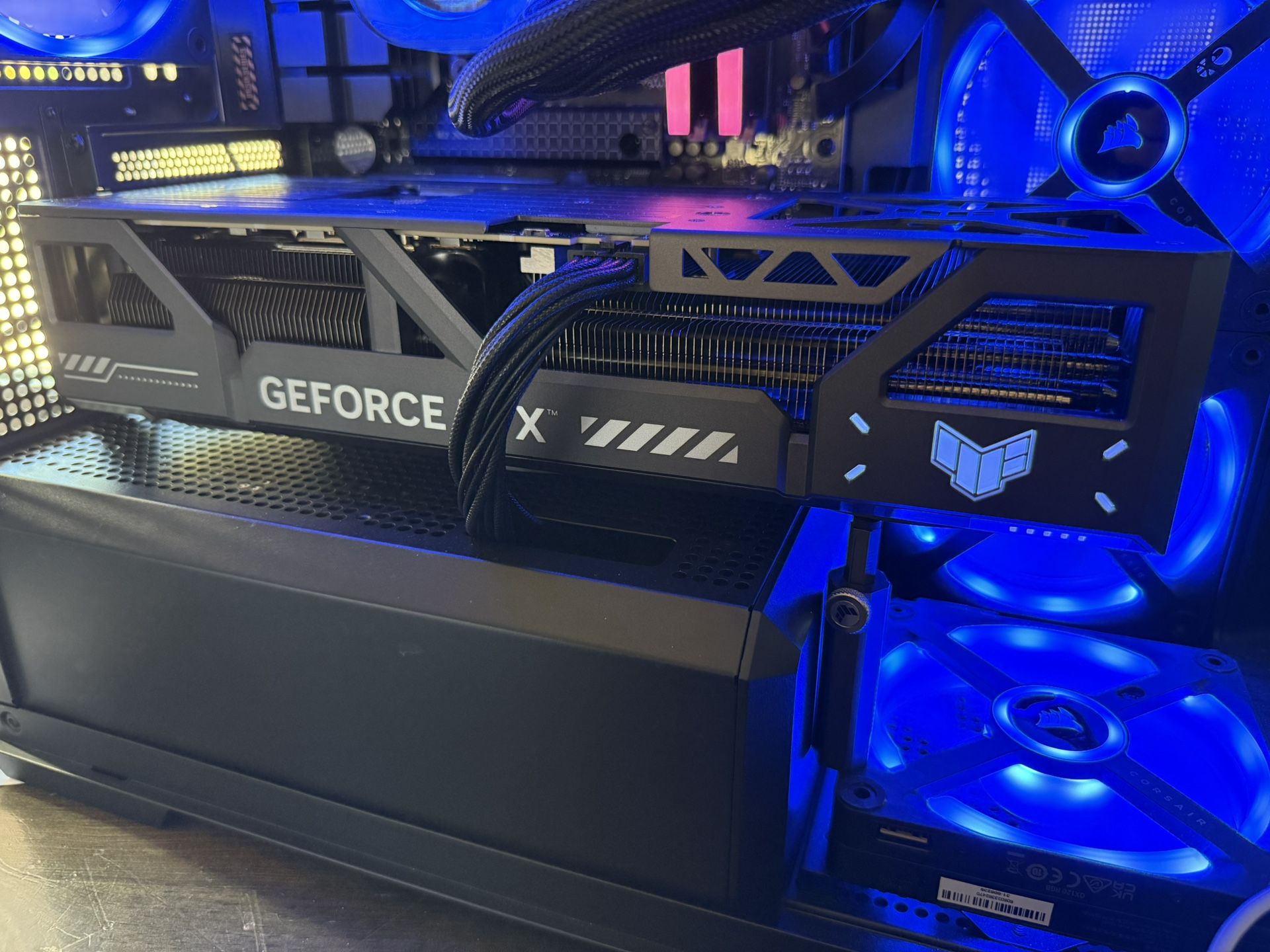 NVIDIA Asus 5080 TUF - 16GB - OC