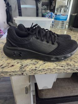Men's shoes
