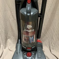 Dirt Devil Jaguar Pet Upright Vacuum