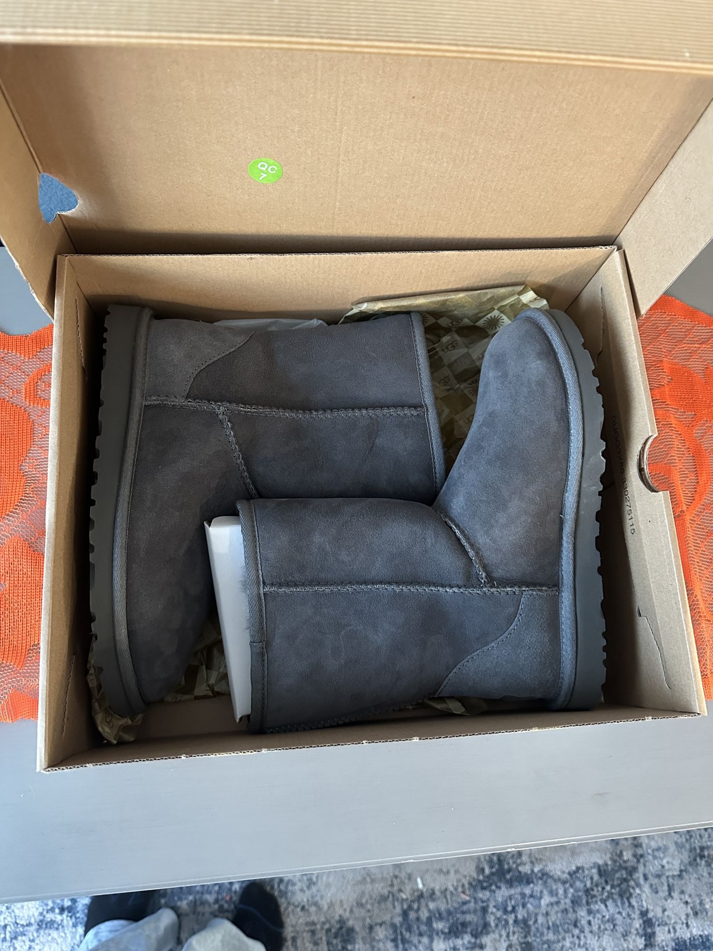 short grey uggs