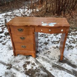 Vintage Lexington Victorian Oak Desk