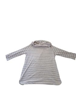 Craft & Barrow beige/white striped long sleeve loose turtleneck, L. EUC.