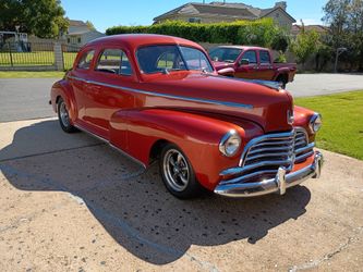 1946 Chevy style master 350 Chevy engine 700R transmission 9 inch Ford rear end four-wheel disc brakes and much more