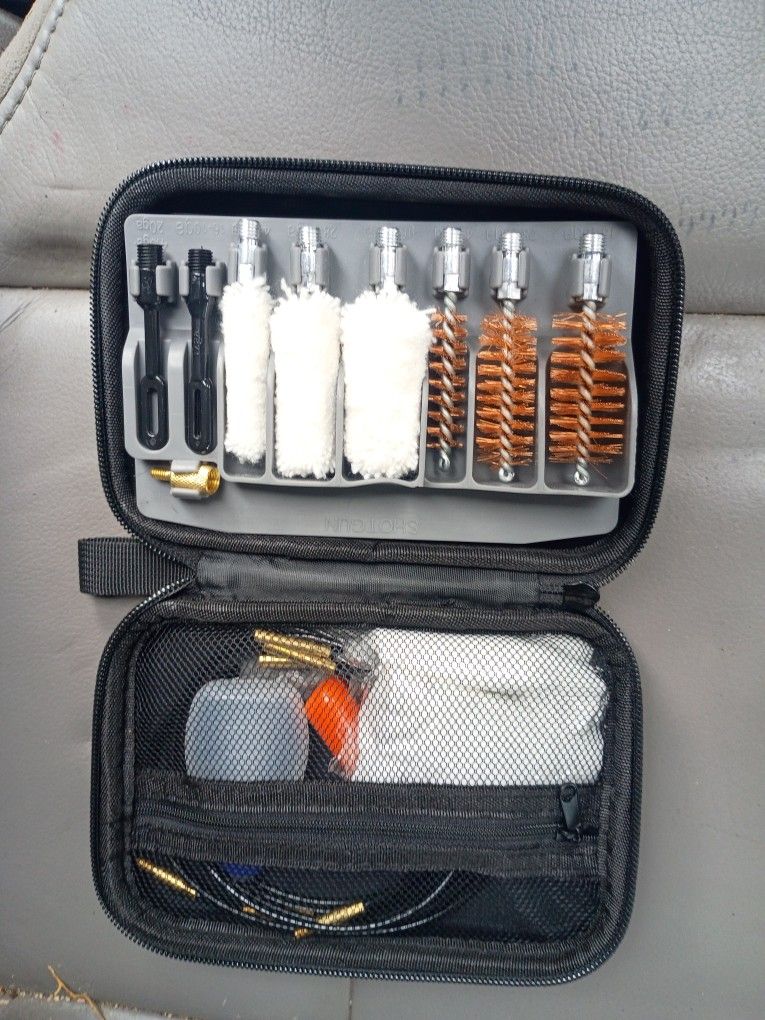 Universal Gun Cleaner Kit
