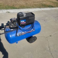 Air compressor