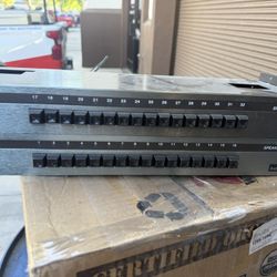 Audio Authority commercial Professional speaker selector switcher 430/32