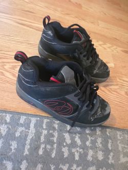 HEELYS KIDS size 5