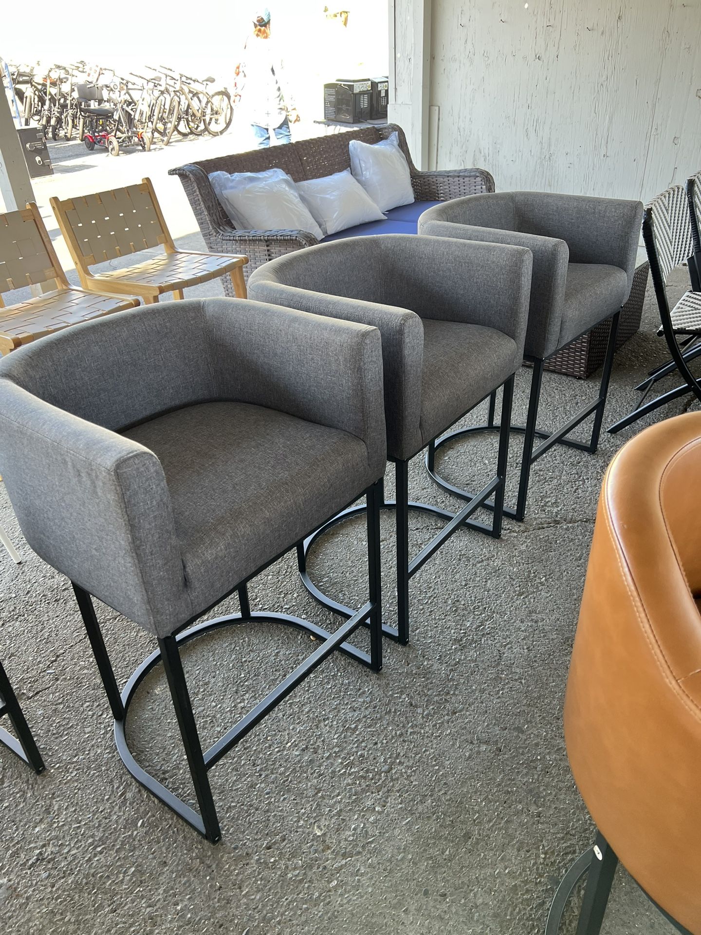 24” Counter Stools Set Of 3