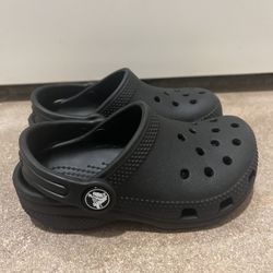 Toddlers crocs