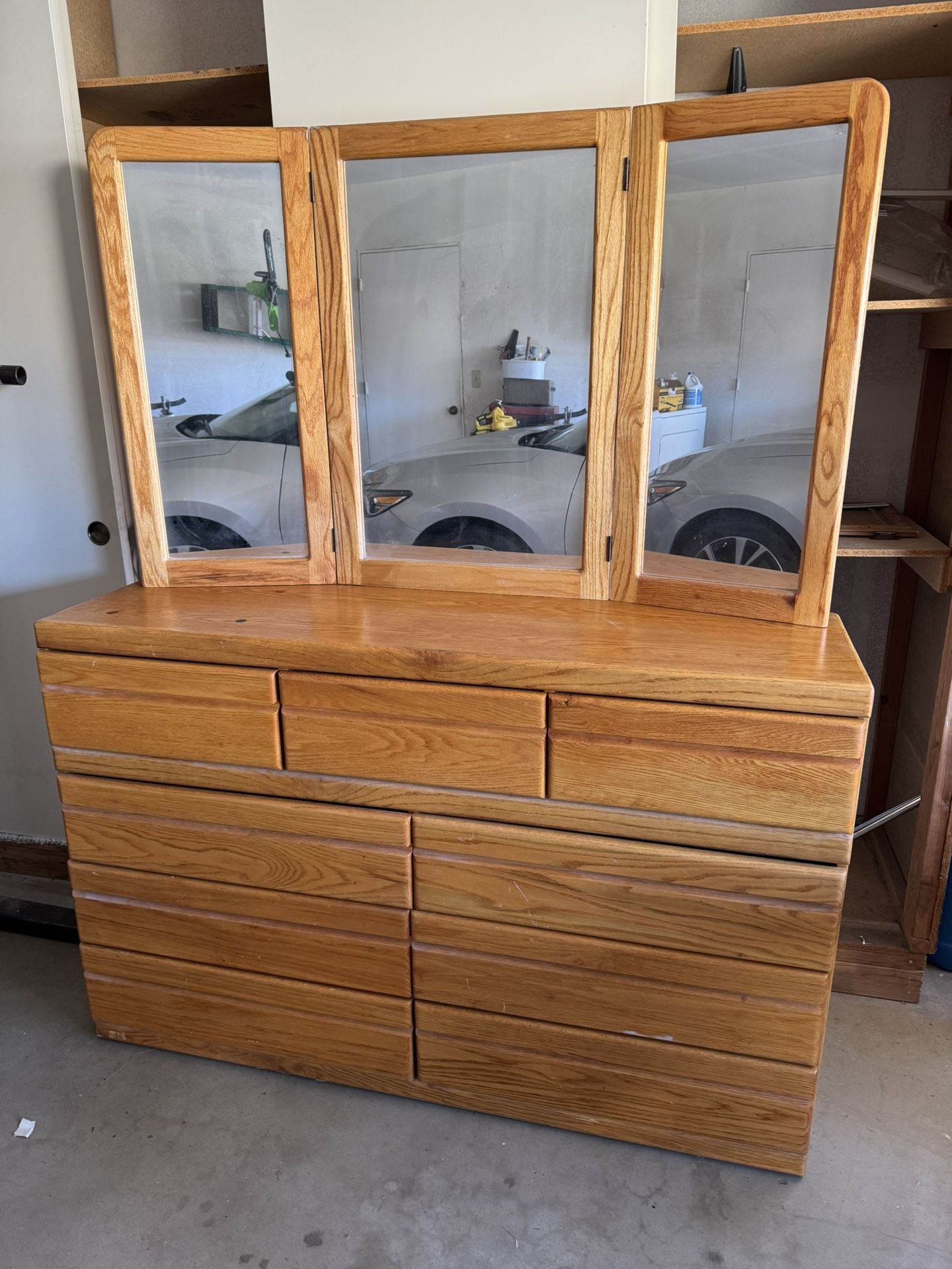 Drawer With Mirror Great Condition FREE