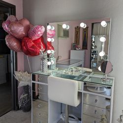 🎁🎉Beautiful new Vanity # Gifts for mom 