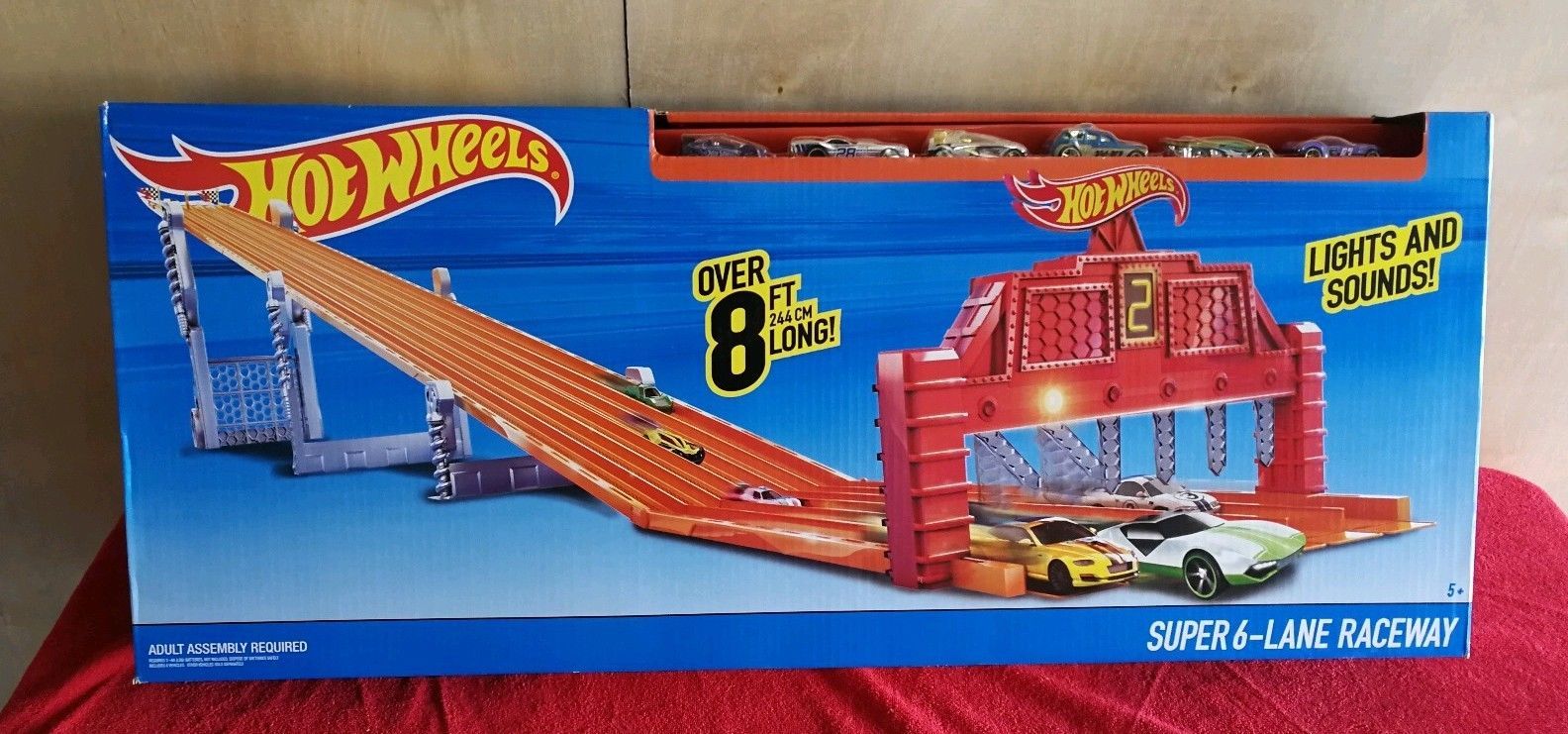 Hot Wheels SUPER 6 LANE RACEWAY Drag Race 8 Feet 6 Cars Track-Lights & Sound NEW $80