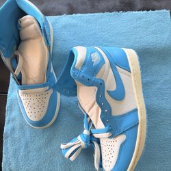Jordan 1 Unc 