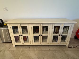 Kitchen hutch/cabinet