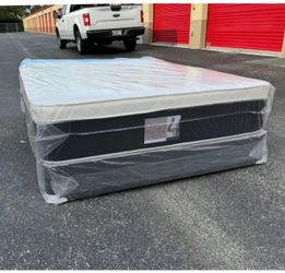 Queen Plush Pillow Top Mattress Set | Same Day Delivery