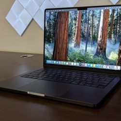 MacBook Pro 14 M4 Pro 14-Core CPU/20-Core GPU 24GB 1TB Black - Nano Texture