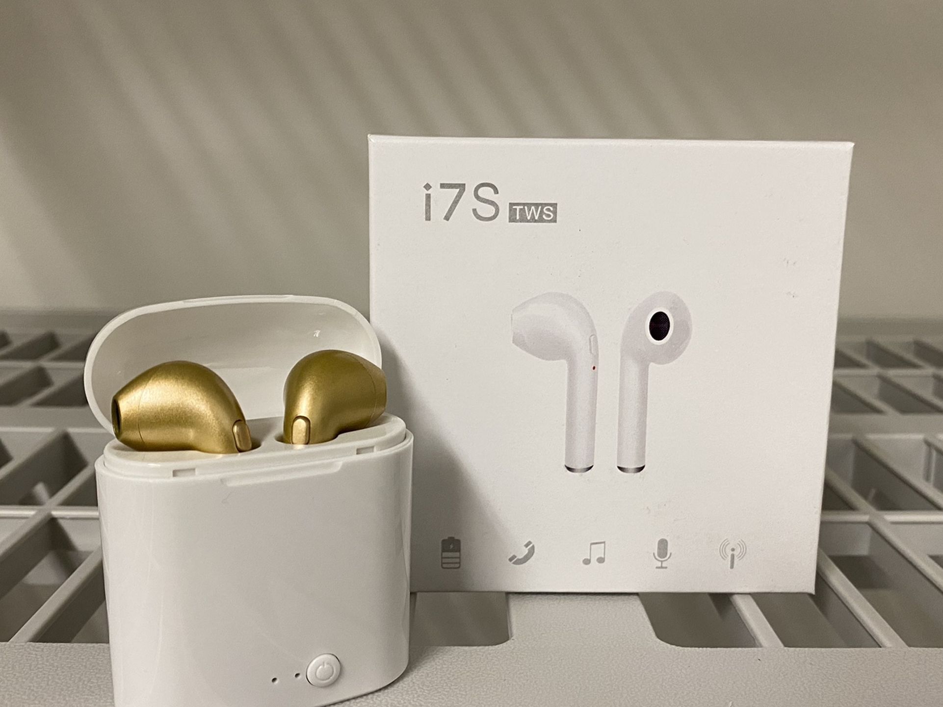 Wireless Bluetooth Air Earbuds Pods