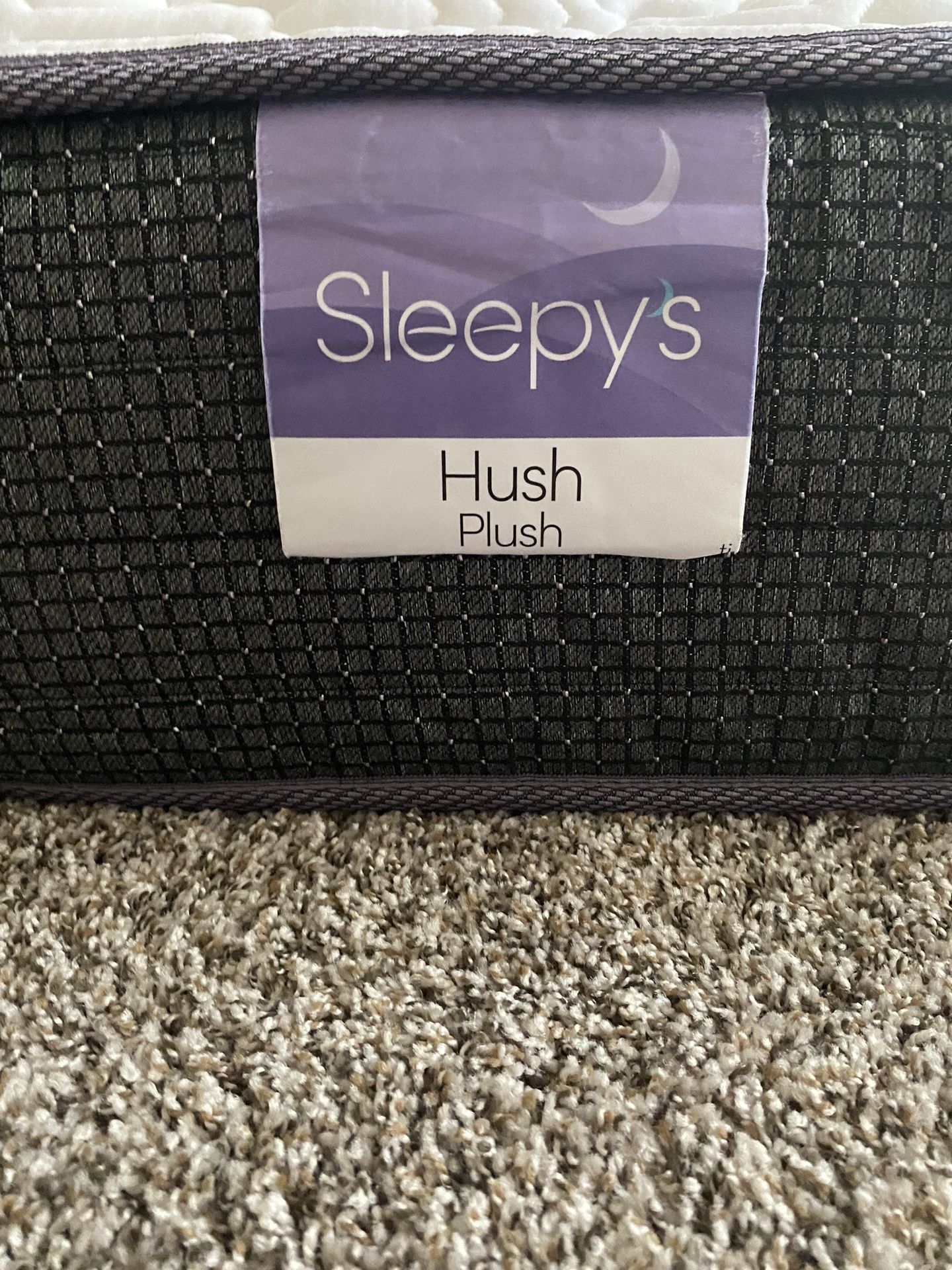 Sleepys Hush Plush Mattress for Sale in Oviedo FL OfferUp