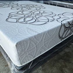 memory foam mattress 