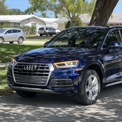 2018 Audi Q5 Premium Plus