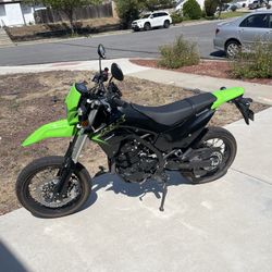 KLX 230SM 
