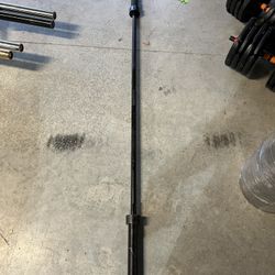7ft Olympic 45lb Barbell (Black And Chrome Options)