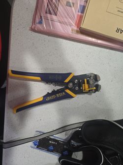 IRWIN VISE-GRIP 8-inch self-adjusting wire stripper and crimper tool.