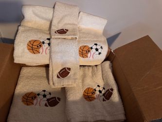 Sports themed bath decor