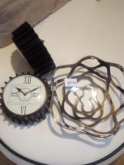 1 Cog Wheel clock & 1 nickel cut out bowl